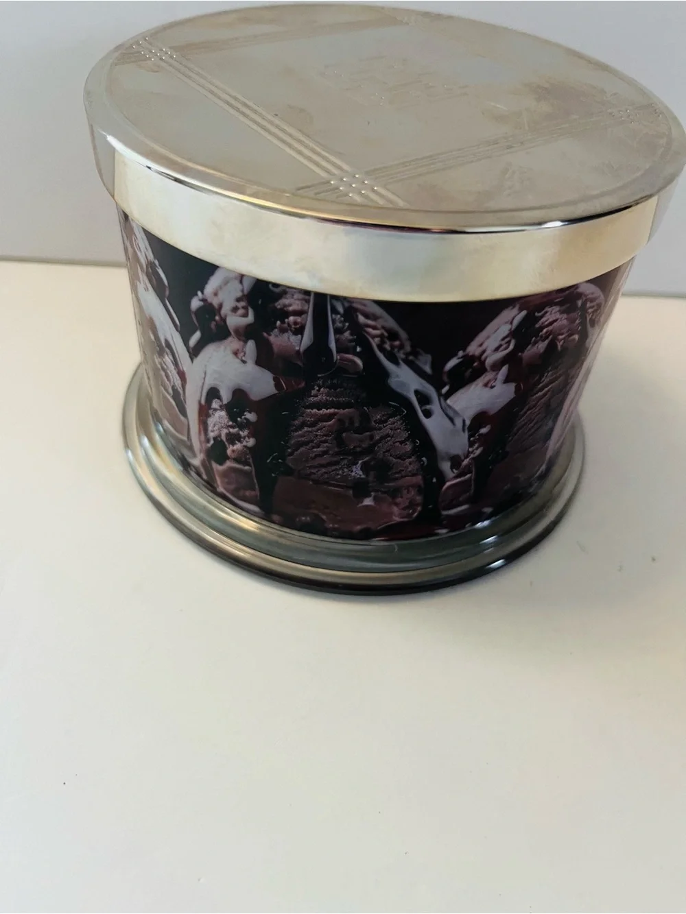 Homeworx Slatkin & Co. Fantastic Fudge Scented 3 Wick Candle Unburned 14 Oz.